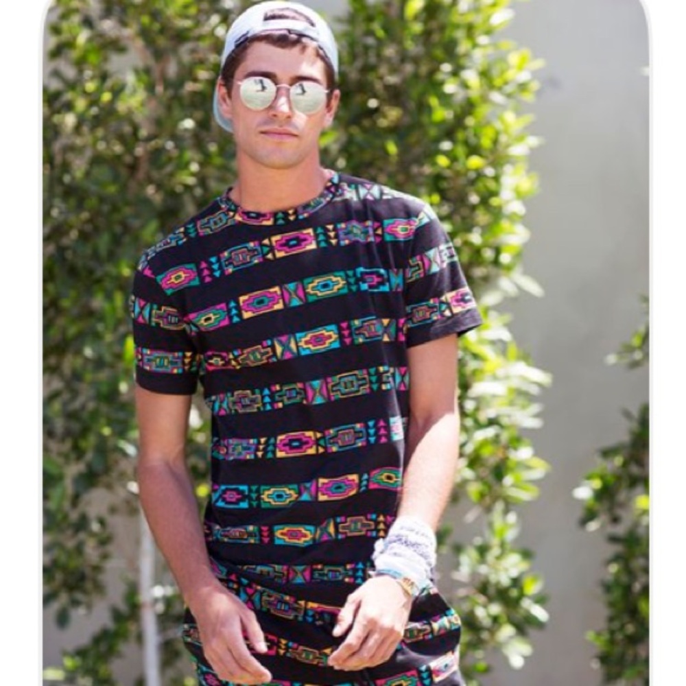 H&M x Coachella Men's Size Small T-Shirt Black Multi Colour Tribal Aztec Print